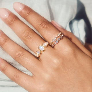 Noa Moonstone Ring