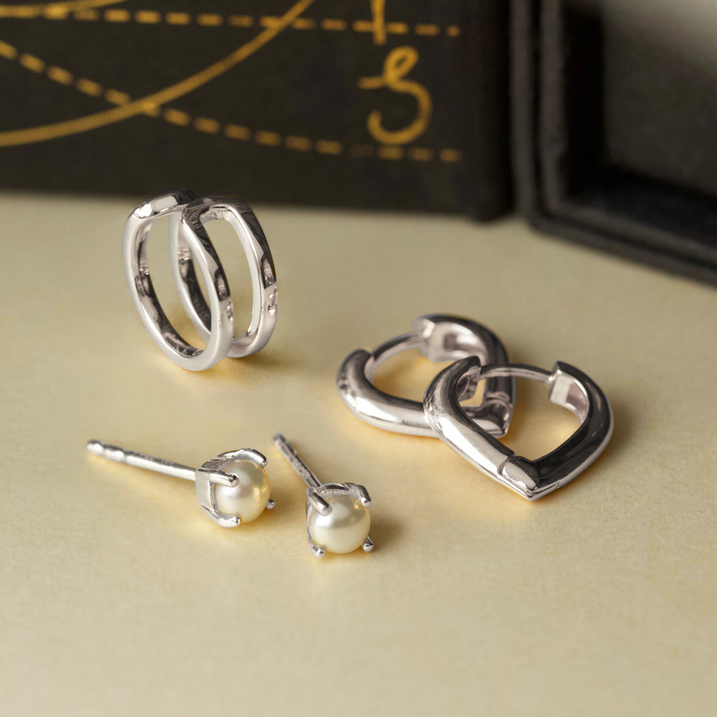 Carrie elizabeth jewellery advent calendar in silver