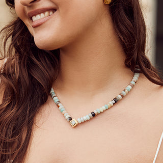 Aqua Jade beaded neklace in gold