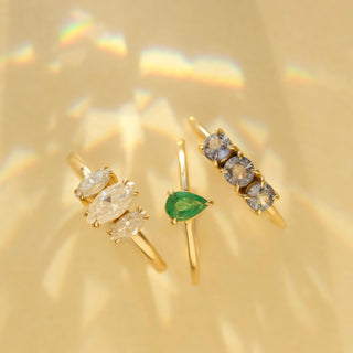 blue sapphire ring in solid gold