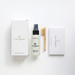 Carrie Elizabeth jewellery cleaning kit