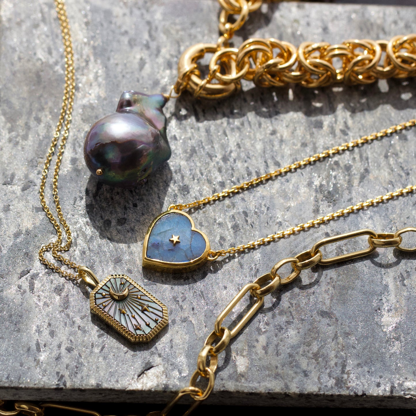 Baroque black Pearl Chunky Chain Necklace in gold