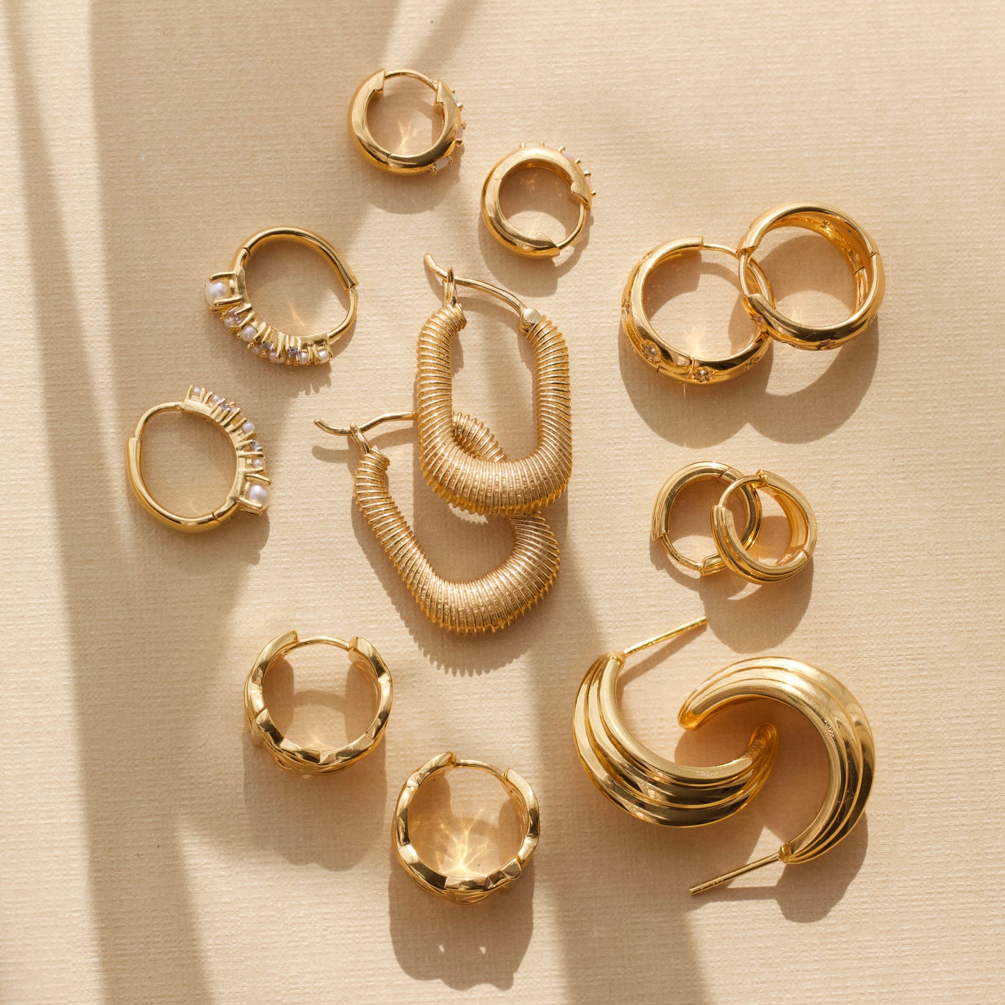 sunray rectangle hoop earring in gold