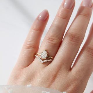 Pear Solitaire engagement diamond ring in solid gold