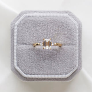 Livia Diamond Ring