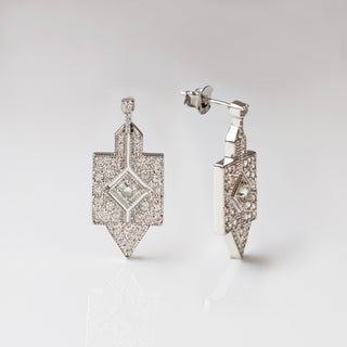Vintage drop earrings in silver and green amethyst