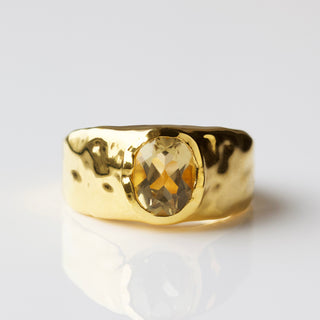 champagne quartz molten ring gold