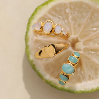Noa Moonstone Ring