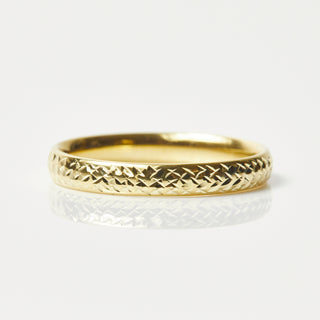 Diamond Cut Band Ring In 9k Solid Yellow Gold - Ring - Carrie Elizabeth