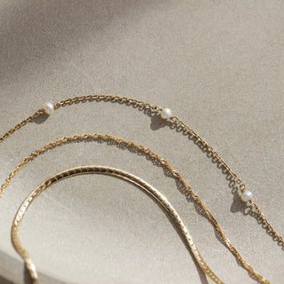 Carrie elizabeth slinky bracelet in solid 9k gold