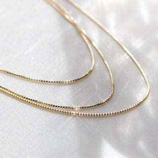 carrie elizabeth solid 9k gold box chain necklace