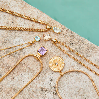 Carrie Elizabeth gold slinky chain necklace