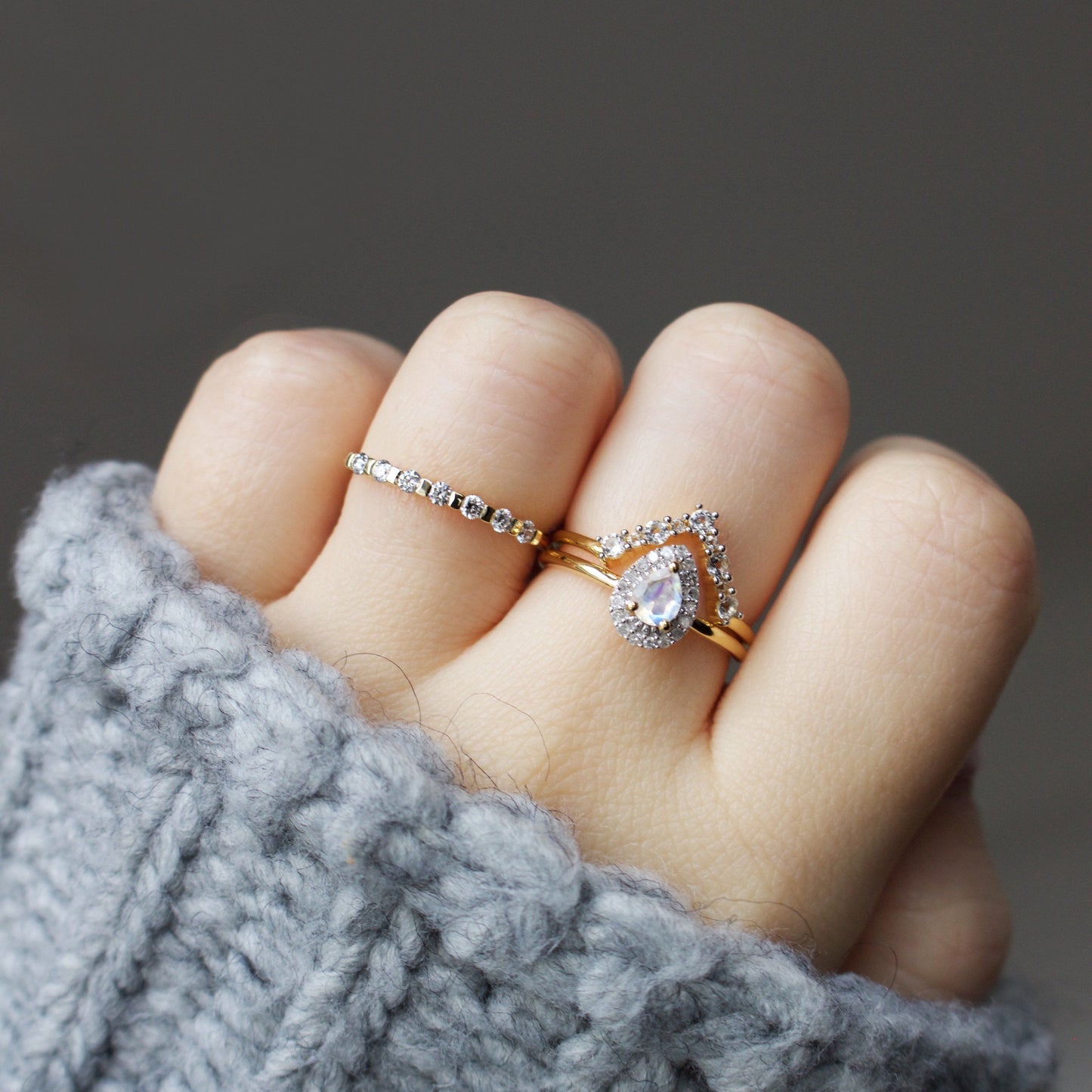 9K Solid Yellow Gold Vintage Diamond Band Ring Pink City