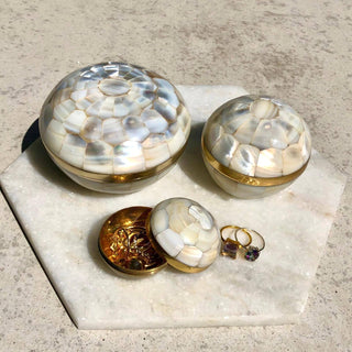 Large Mother Of Pearl Trinket Pot Gift Card Carrie Elizabeth