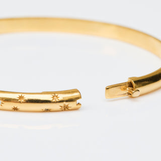 Star Set Diamond Chunky Bangle