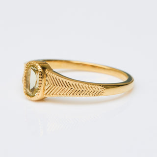 Everly Olive Quartz Vintage Ring