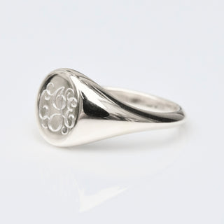 Quinn Engravable Signet Ring