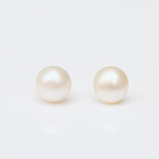 Luxe Pearl Stud Earrings