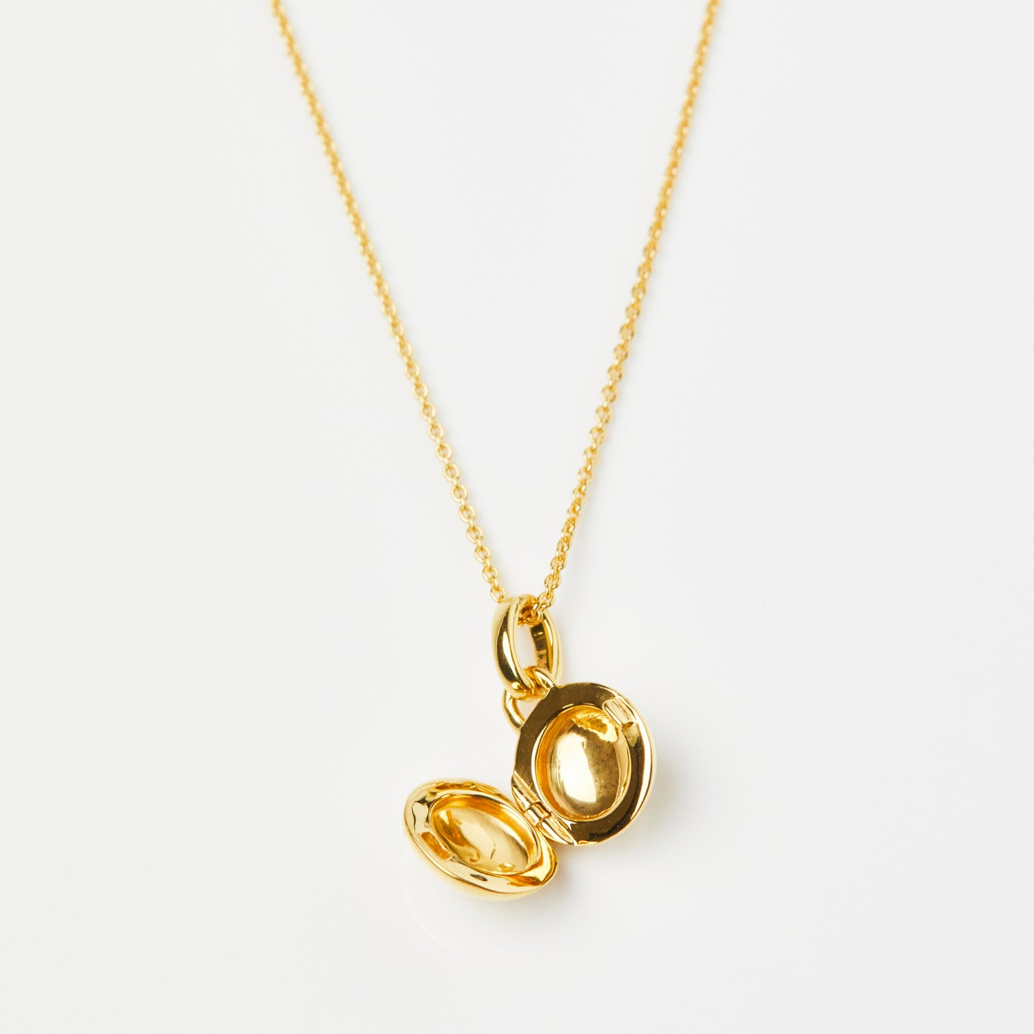 zoe sugg intentions star set mini locket in gold