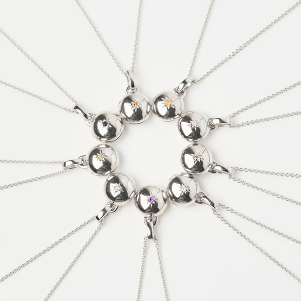 zoe sugg intentions star set mini locket in silver