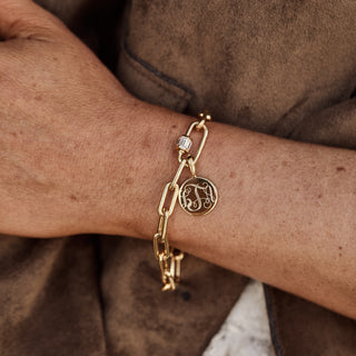 Chunky Gold bracelet
