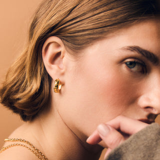 gold earrings