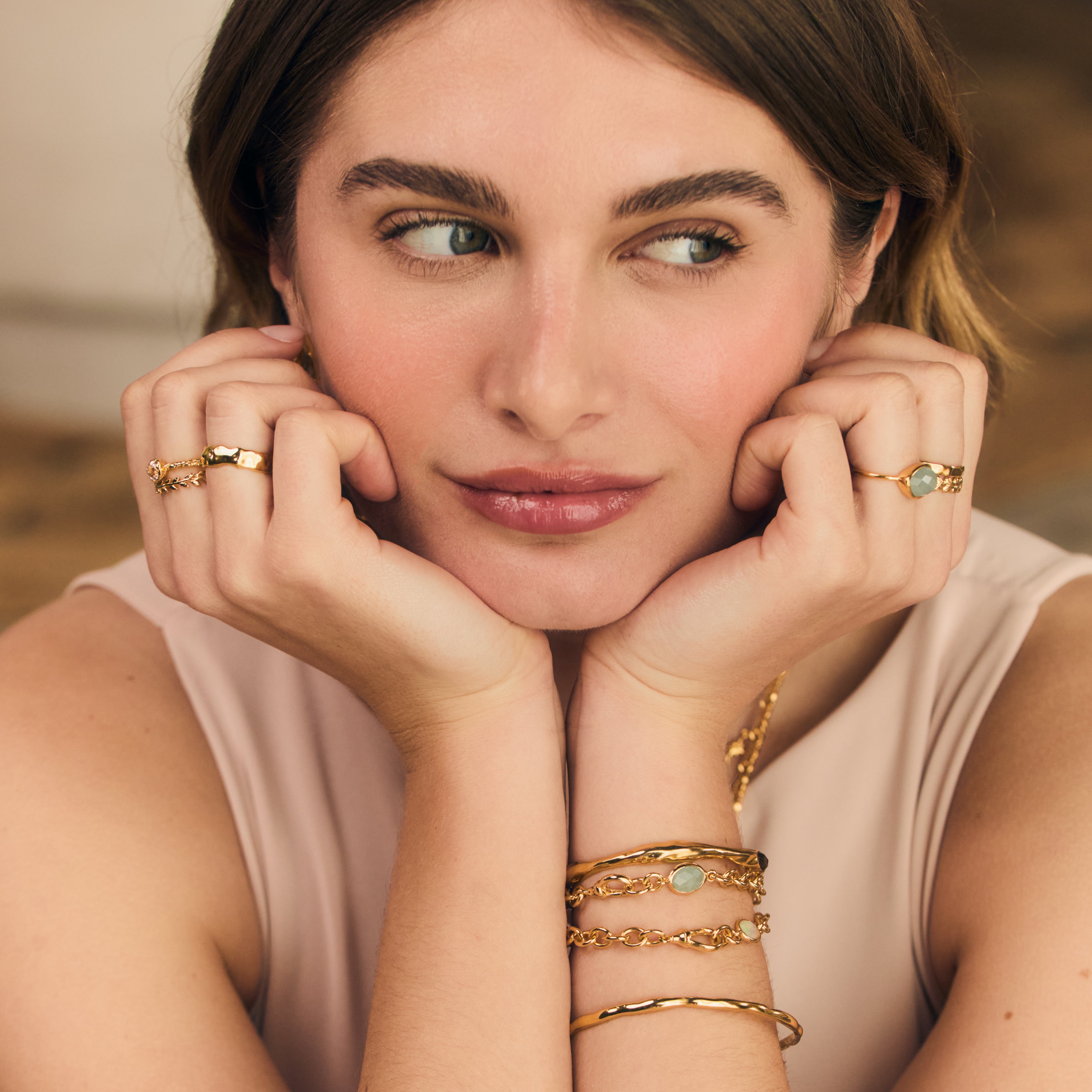 stone set olive quartz bangle