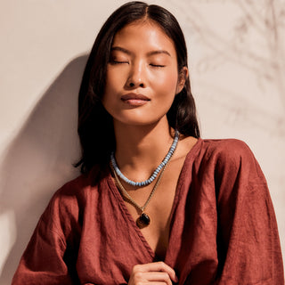 carrie elizabeth blue beaded necklace