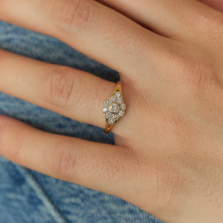 Vintage Diamond 18k Yellow Gold Ring- UK Size M 1/2