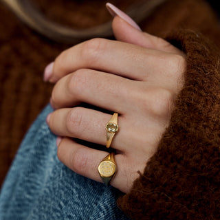 gold Everly Olive Quartz Vintage Ring