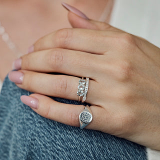 carrie elizabeth Quinn Engravable Signet Ring