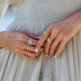 Noa Moonstone Ring