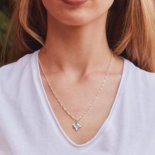 Lydia Millen Evergreen Ivy Leaf Charm silver