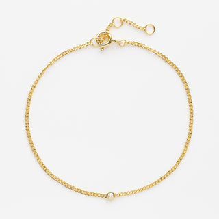 diamond solitaire bracelet in gold