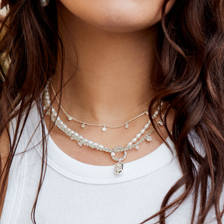 perhnite beaded necklace in silver