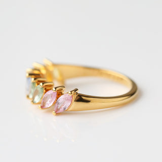 Della Rainbow Sapphire Ring