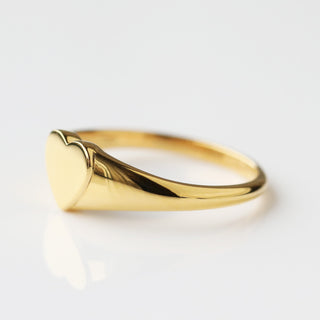 Etta Heart Engravable Signet Ring