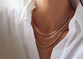 Carrie Elizabeth Jewellery three gold layering chain necklaces