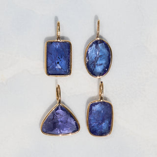 Carrie Elizabeth Exclusive Oval Tanzanite Pendant