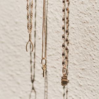 carrie elizabeth solid gold jewellery