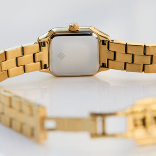 Layla Hawks Eye Vintage Watch 