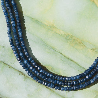 blue sapphire necklace 