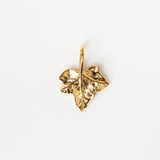 Lydia Millen Evergreen Ivy Leaf Charm With Albert Vintage Chain Bracelet