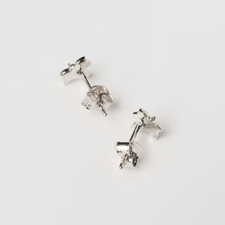 Lydia Millen Evergreen Ivy Leaf Mini Stud Earrings