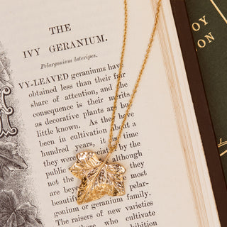 Lydia Millen Evergreen Statement Ivy Leaf Pendant