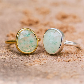 carrie elizbaeth gold rings