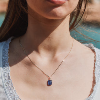 tanzanite solid gold pendant