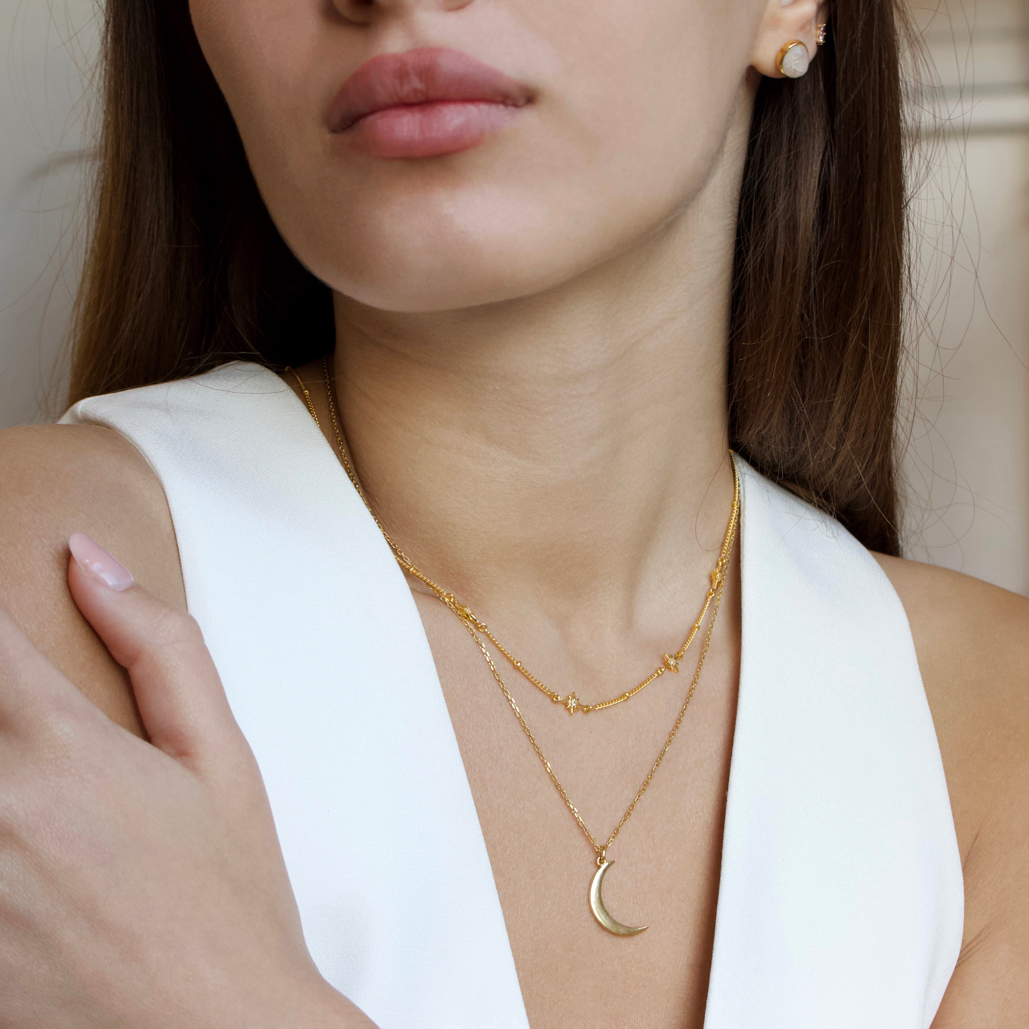 Gold New Moon Pendant Necklace – Carrie Elizabeth