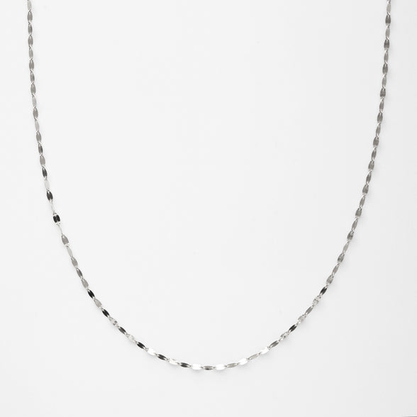 Treasured Petal Chain