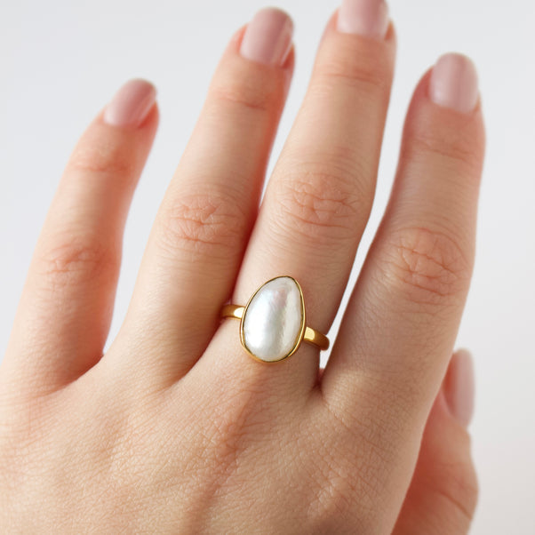 baroque pearl ring in gold